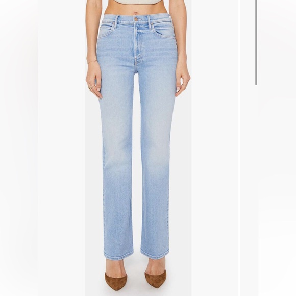 MOTHER Denim - MOTHER Kick It Straight Leg Relaxed Jeans in Your Turn Light Wash Denim Size 24